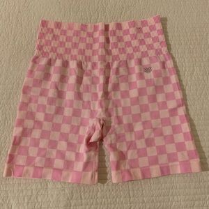 F21 active pink shorts